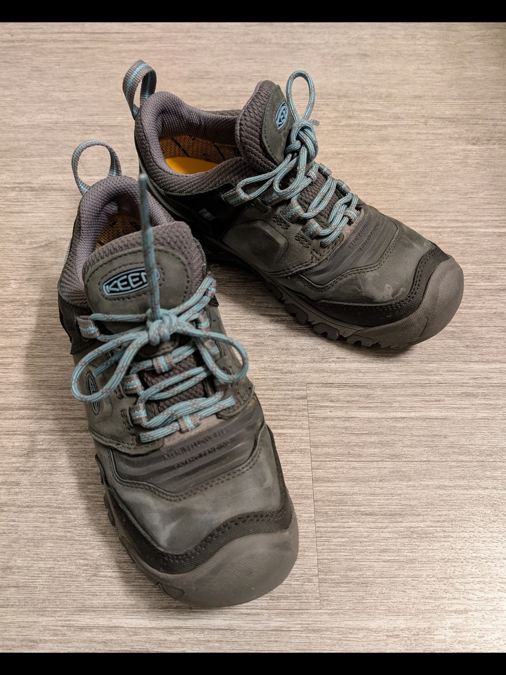 Keen Dark Gray Sneakers